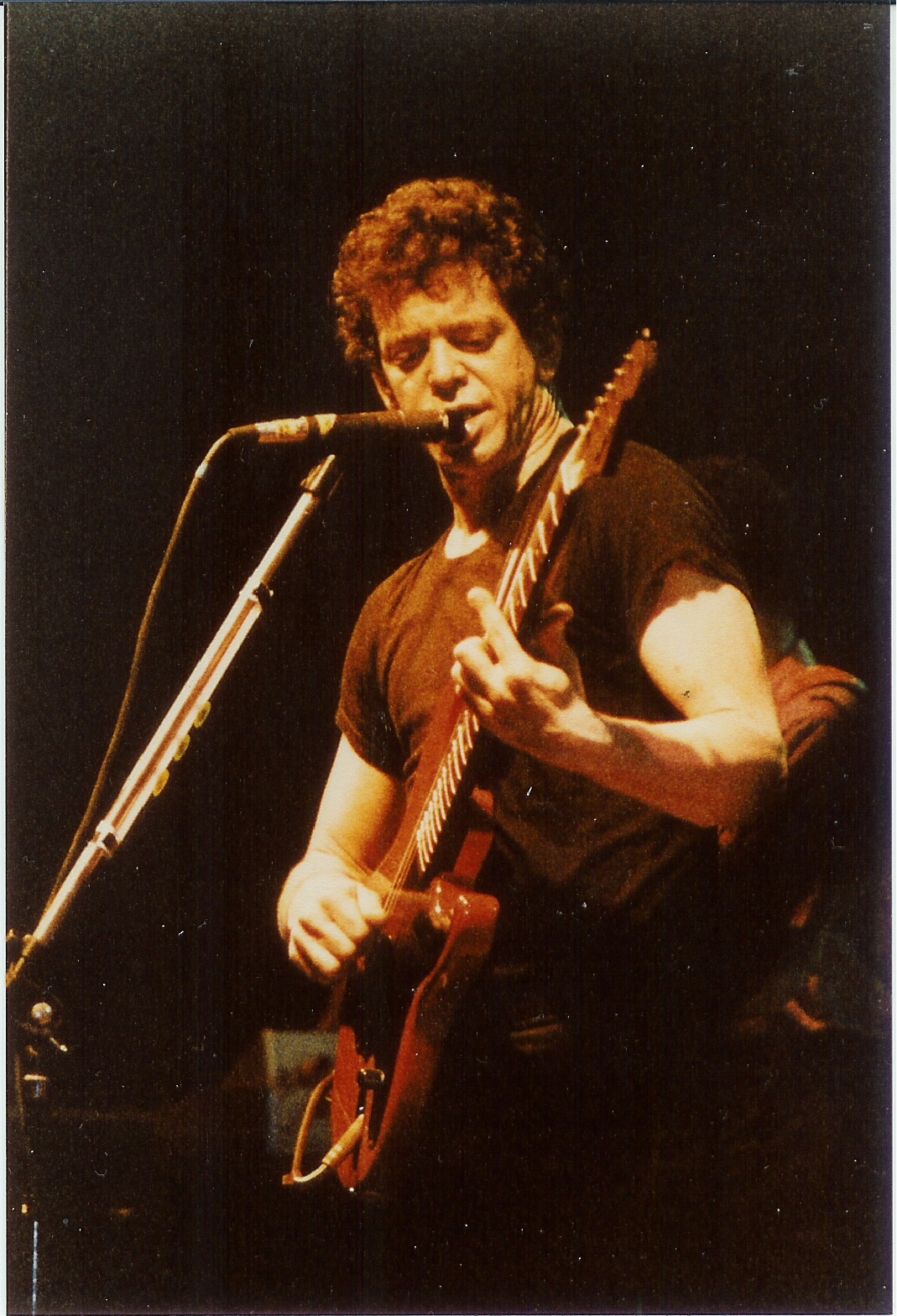 LouReed1984-12-01StockholmAndInterviews (13).jpg